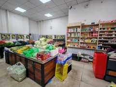 C12129世界冠郡1期185平果蔬超市转让