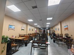 C12134位于五彩湾新城管委会附近临街餐饮店转让