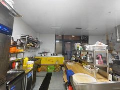 C12134位于五彩湾新城管委会附近临街餐饮店转让