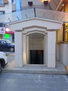 C12145商铺出租 1.位于昌吉市长宁南路临街