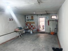 C12047昌吉市健康西路钢材市场北门有地下室出租