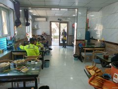 C12056位于吉木萨尔县北庭路附近临街餐饮店转让