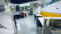 C12058位于昌吉塔城西路附近营业中餐厅转让