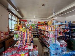 C12067呼图壁呼芳路口75平商店转让