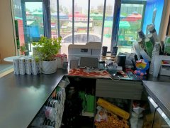 C12072位于昌吉市长宁南路华洋商圈经营中饮品店转让