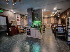 C12168上海路180平餐厅转让