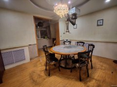 C12168上海路180平餐厅转让