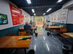 C12169康城果岭60平餐厅转让