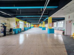 C12176阜康瑶池明珠一期720平旺铺出租