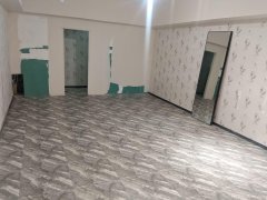 C12178昌吉市亚中美居楼下优质商铺出租