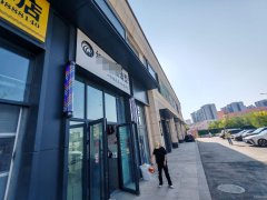 C12191万科天山府52平美发店转让