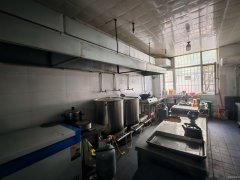 C12196阜康城北市场瑞桃园小区210平餐厅转让