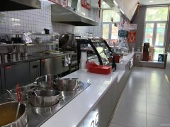 C12201位于五家渠贝鸟语诚小区东门快餐店转让