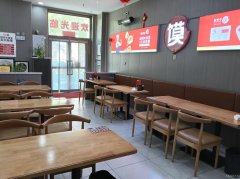 C12201位于五家渠贝鸟语诚小区东门快餐店转让