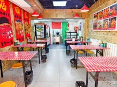 C12205劳动街70平餐厅低价转让