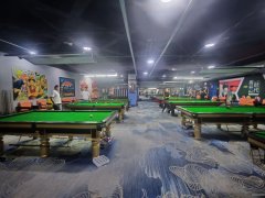 C12209博斯腾大厦300平台球厅低价转让