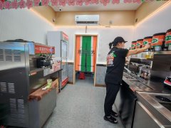 （成功案例）C12228新大对面30平饮品店转让