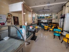 C12232人民路245平餐厅转让