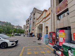 C12240米东区香缇印象70平超市转让