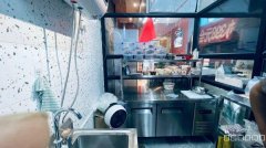 C12245位于昌吉亚中长宁路营业中档口转让