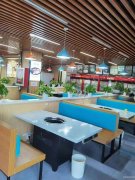 C12276位于五家渠市商业步行街附近火锅店转让