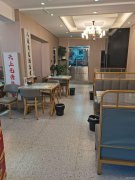 C12292转让水磨沟区南湖广场旁全新精装三层独栋餐饮旺铺