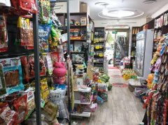 C12314位于昌吉市建国西路金城维也纳小区内商超转让