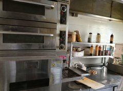 C12332天河婚恋广场经营中快餐店低价急转