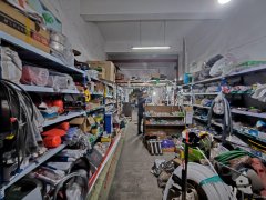 C12339米东区公务员小区60平五金店转让