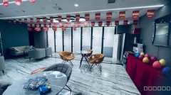 C12354位于昌吉华东容锦商铺出租