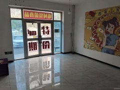 C12371位于昌吉市延安南路石油小区门口临街商铺出租