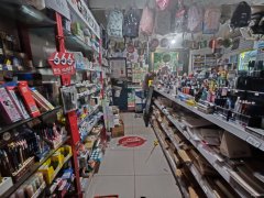 C12375米东区98中对面50平文具店转让