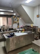 C12379位于五家渠国际蓝湾小区西门餐饮店转让