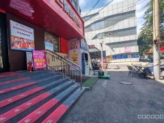 C12382劳动街立体车库旁80平餐厅转让