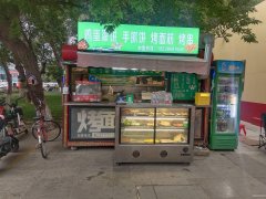 C12387位于延安北路东方广场临街网红小吃店转让