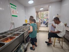 C12405商贸城阿里路22平餐厅转让