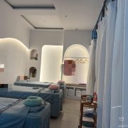 C12411位于昌吉长宁路营业中养生美业店转让