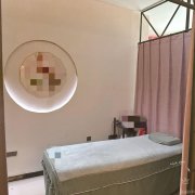 C12411位于昌吉长宁路营业中养生美业店转让