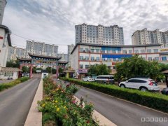 C12413阜康瑶池明珠一期（公务员小区）880平旺铺出租