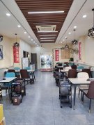 C12423西城街荣和城六期进出车口处营业中餐饮旺铺转让