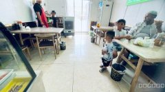 C12425位于米东区石化附近营业中牛肉面馆转让