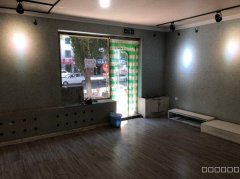 C12428商铺出租 昌吉市建国东路豫东巷对面商铺