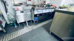 C12444位于乌市东八家户营业中餐厅转让