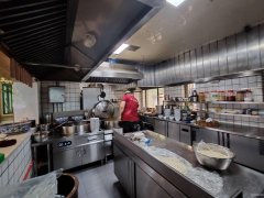 C12462米东区云鼎大观4期148平餐厅转让