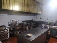 C12510位于新疆和田市努尔巴格街道附近营业中餐厅转让