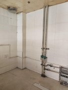 C12514呼图壁昌华路皇城一号临街一层优质商铺出租