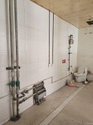 C12514呼图壁昌华路皇城一号临街一层优质商铺出租