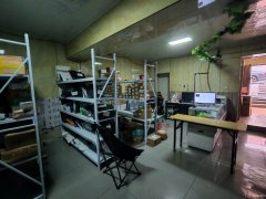 C12527天津南路自建房50平菜鸟驿站转让