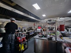 C12545北纬三路166平餐厅转让