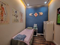 C12583   102团铭园小区美容院转让